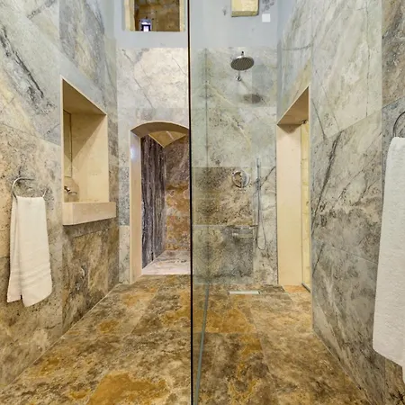 Ta Karmenu - An 800 Year Old Modernized Studio, Walking Distance To Mdina ربات