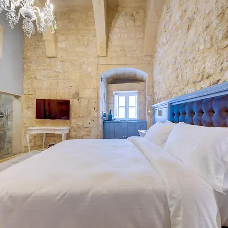 Ta Karmenu - An 800 Year Old Modernized Studio, Walking Distance To Mdina ربات