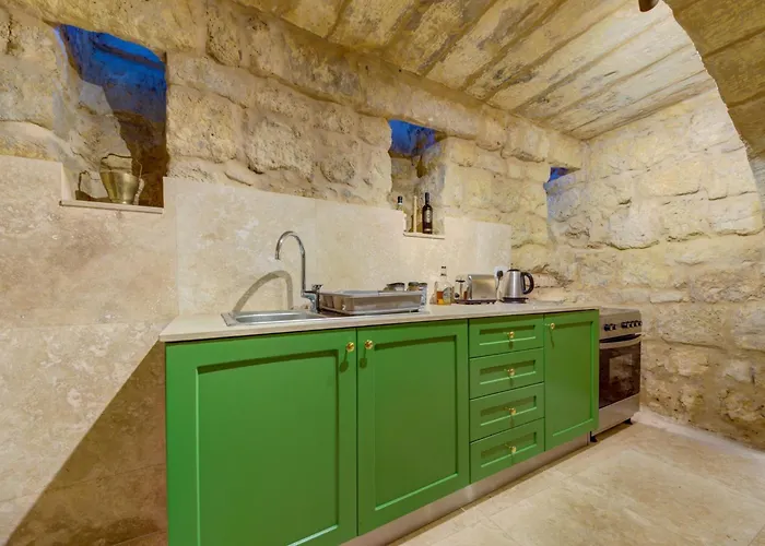 Ta Karmenu - An 800 Year Old Modernized Studio, Walking Distance To Mdina Gasthof