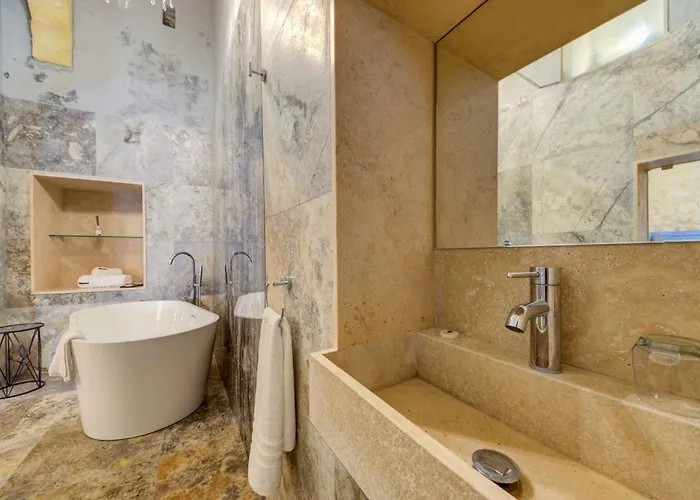 Ta Karmenu - An 800 Year Old Modernized Studio, Walking Distance To Mdina 3*